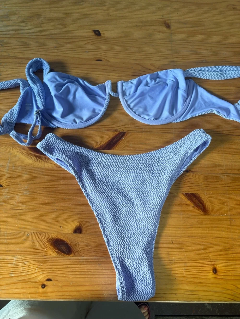 Monday Swimwear Cala Roja top and Tamararma bottom in Wisteria Crinkle size V